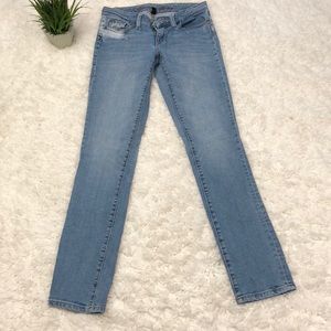 💥sale 5/25 💥 Gap premium denim skinny jeans